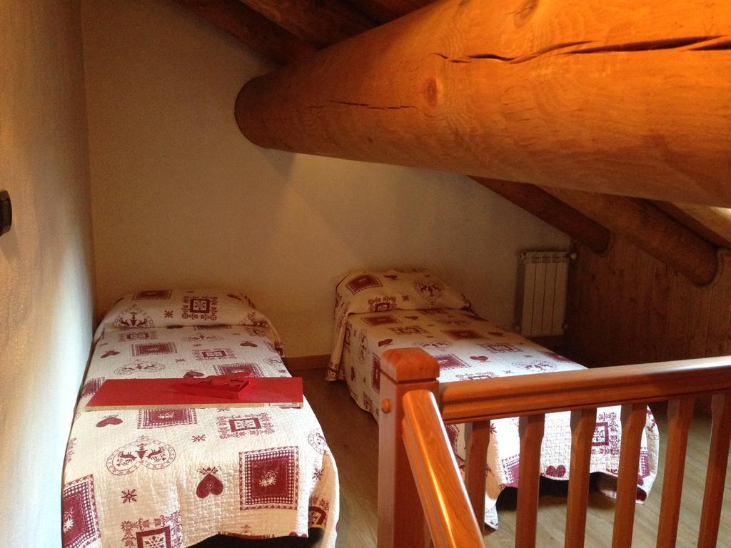 Maison Des Challant Challand Saint Victor Экстерьер фото